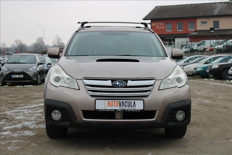 Subaru Outback 2,0 D  4 x 4, ČR, SERVISKA - fotka 2 z 29