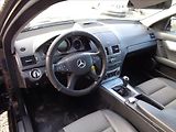 Mercedes-Benz Třídy C 2,2 - náhled 13