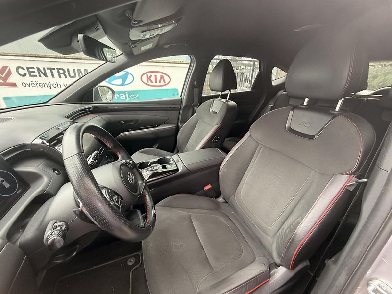 Hyundai Tucson (2023) 1.6-N-LINE-HYBRID-1.MAJITEL - fotka 3 z 21