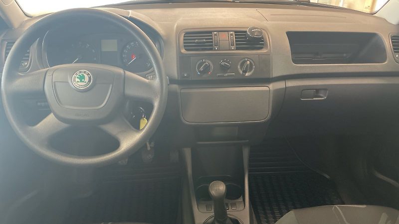 Škoda Fabia (2011) Classic 1.2 HTP 44kW - fotka 5 z 22