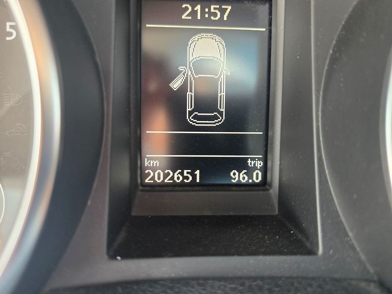 Volkswagen Golf (2010) 1.4 TSI Serviska Individual - fotka 10 z 23