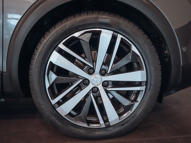 Peugeot 5008 2.0 BlueHDi EAT8 GT Line - fotka 27 z 27