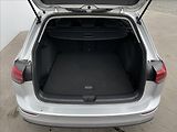 Volkswagen Golf Variant 1,5 eTSI DSG Life KESSY+Kamera - náhled 23