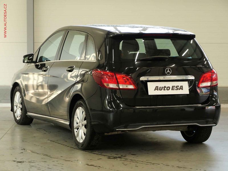 Mercedes-Benz Třídy B (2016) 1.5i, ČR, AC, temp - fotka 6 z 20