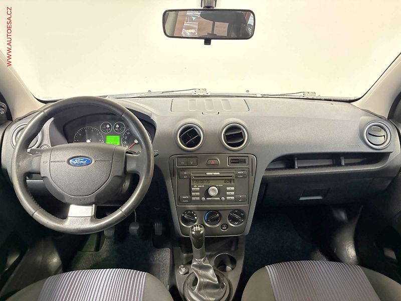 Ford Fusion (2009) 1.4i, 2.maj,ČR, AC - fotka 8 z 13