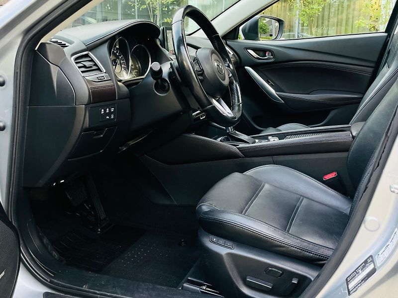 Mazda 6 2.5i AUT KAMERA SERVISKA TAŽNÉ - fotka 32 z 61
