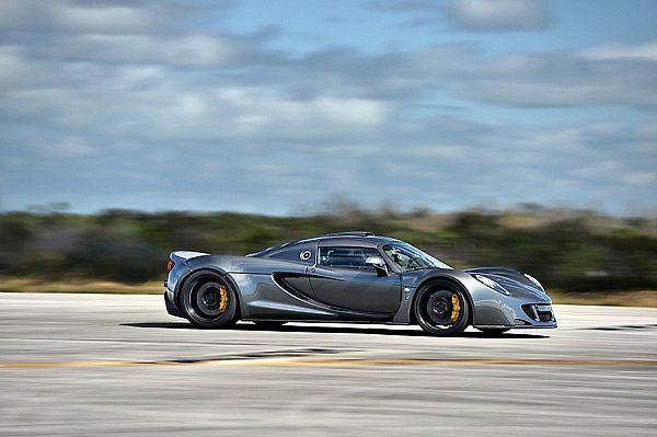 Hennessey Venom GT.