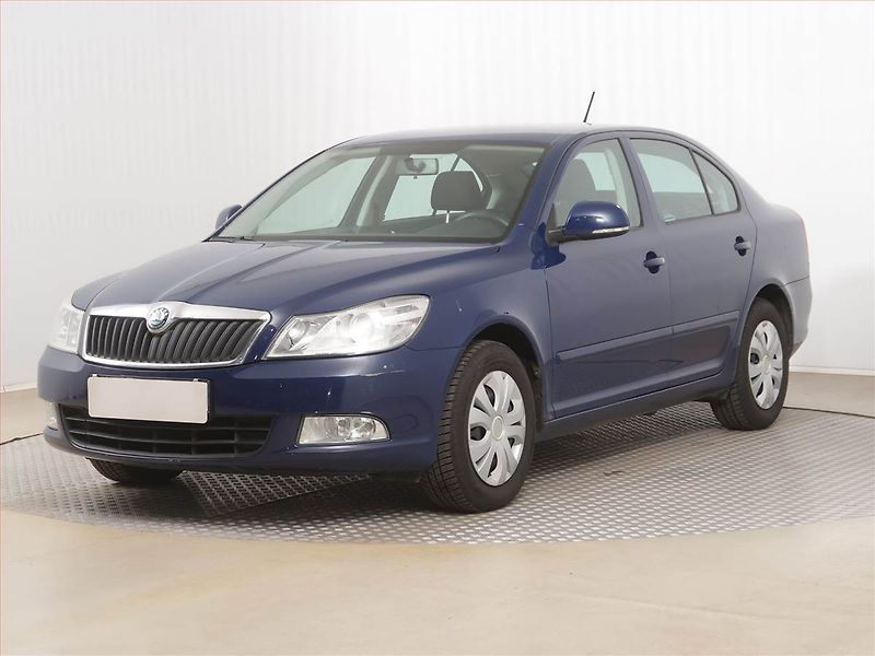 Škoda Octavia (2011) 1.2 TSI, po STK, dobrý stav - fotka 2 z 15
