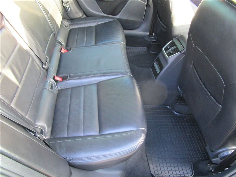 Škoda Octavia Combi 1.6TDi Greenline, Bi-xen - fotka 34 z 56
