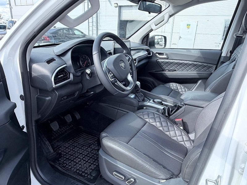 Foton Tunland G7 6MT | 4x4 - fotka 14 z 23