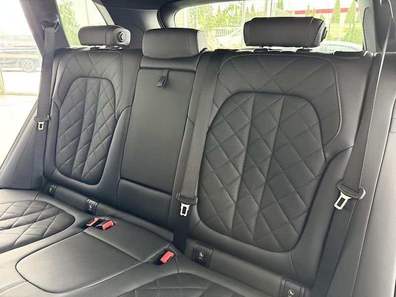 BMW X5 40i xDrive*280kW*Laser*Panoram - fotka 15 z 45