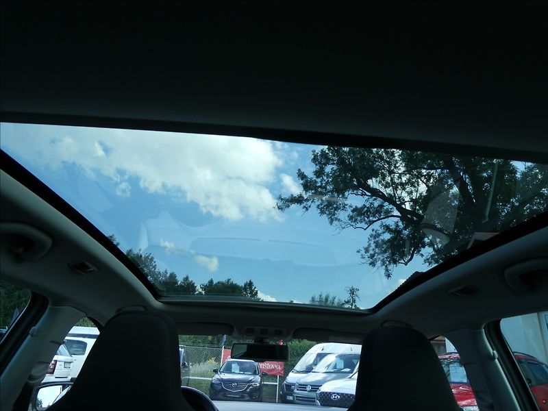Škoda Rapid 1,2 TSi 77kW MONTE CARLO,2xkol - fotka 22 z 43