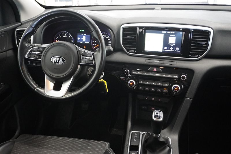 Kia Sportage 2,0 CRDI 4WD ADVANCE - fotka 22 z 31