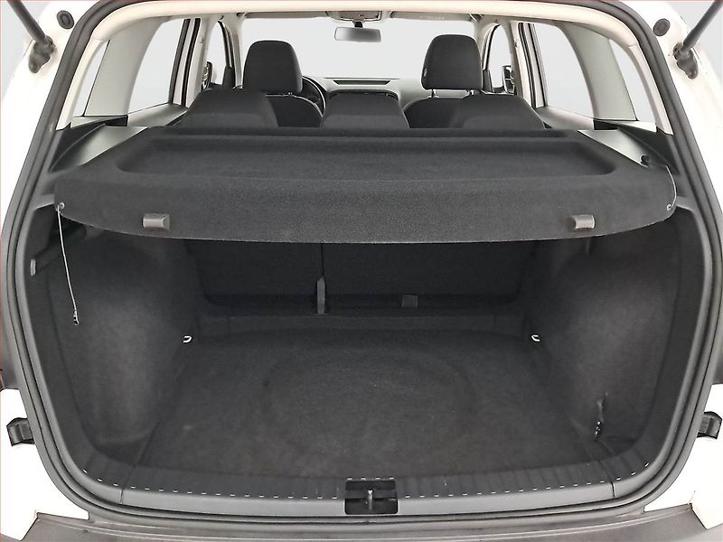 Škoda Karoq (2021) 1.5 TSI - fotka 14 z 21