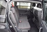 Volkswagen Touran (2017) 2.0TDI 110kw 7MÍST TAŽNÉ NAVI - náhled 41