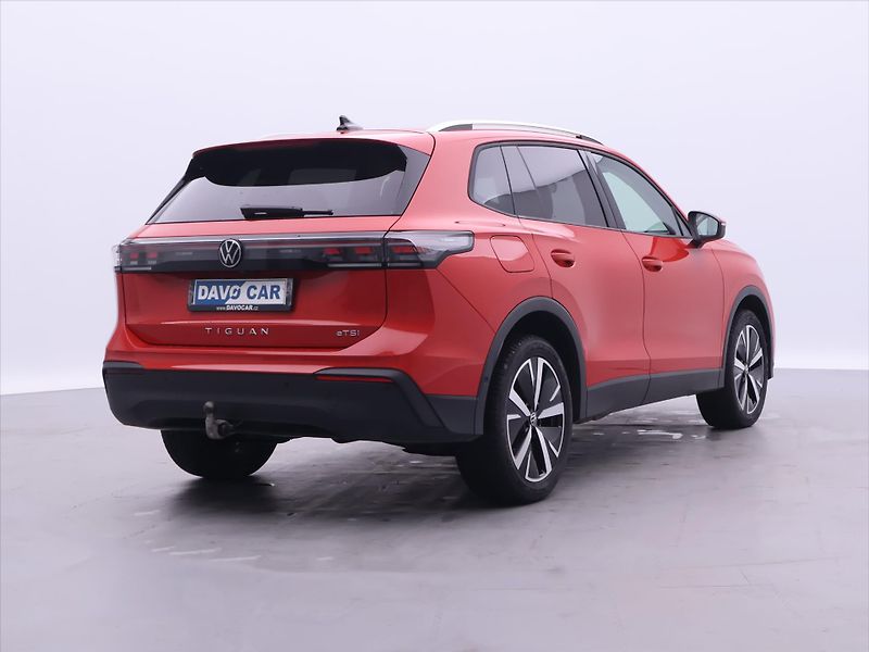Volkswagen Tiguan 1,5 eTSI 110kW mHEV DSG CZ DPH - fotka 7 z 31