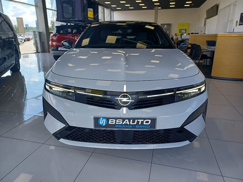 Opel Astra (2026) 5DR GS Hybrid 1,2T 145k Aut - fotka 2 z 29
