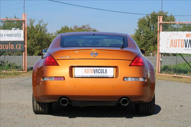 Nissan 350 Z 3,5 i  1.majitel,ČR,TOP STAV - fotka 6 z 35
