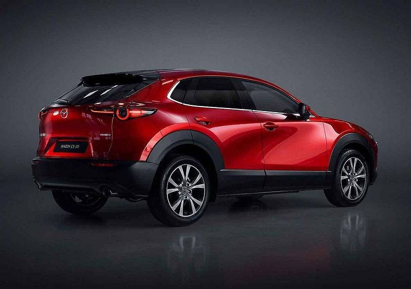 Nová Mazda CX-30