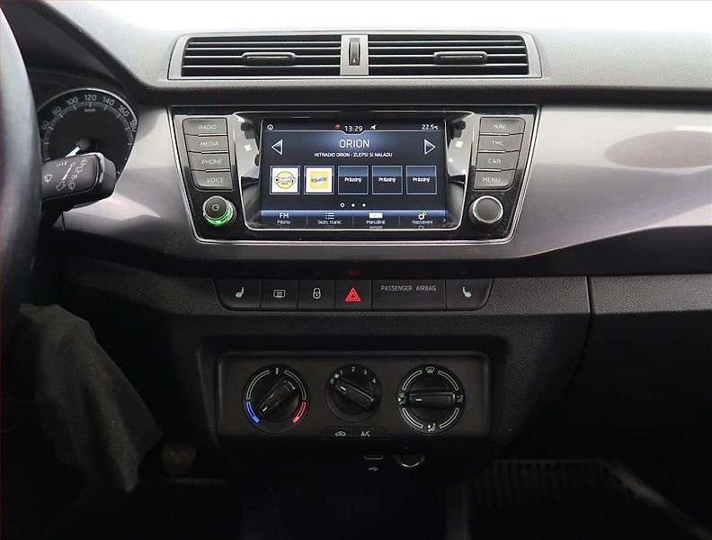 Škoda Fabia (2021) 1.0 TSI, Serv.kniha, Navi - fotka 12 z 20