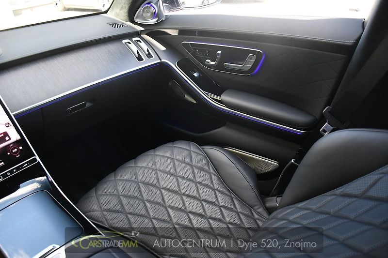 Mercedes-Benz Třídy S 580e AMG LONG - fotka 24 z 65