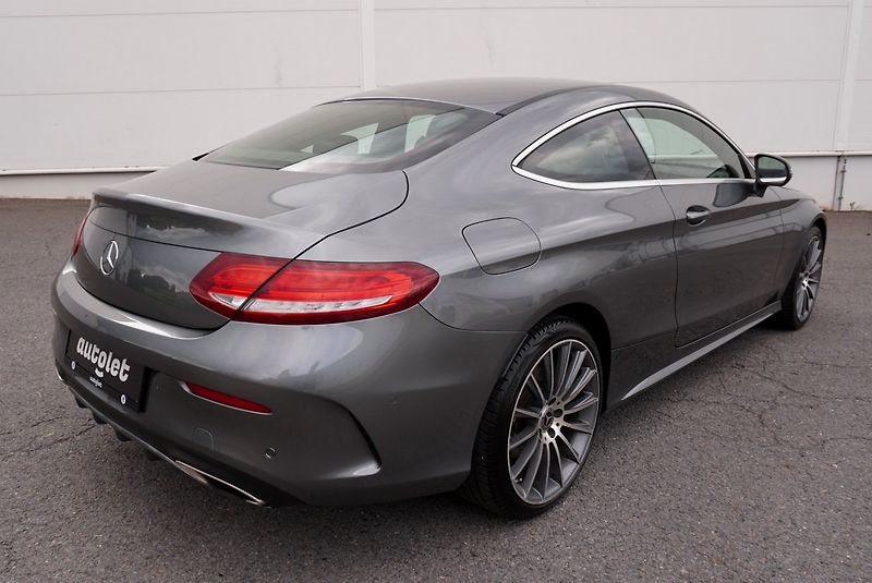 Mercedes-Benz Třídy C C 180 COUPE AMG - fotka 16 z 37