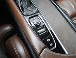 Volvo V90 (2019) Cross Country - náhled 17