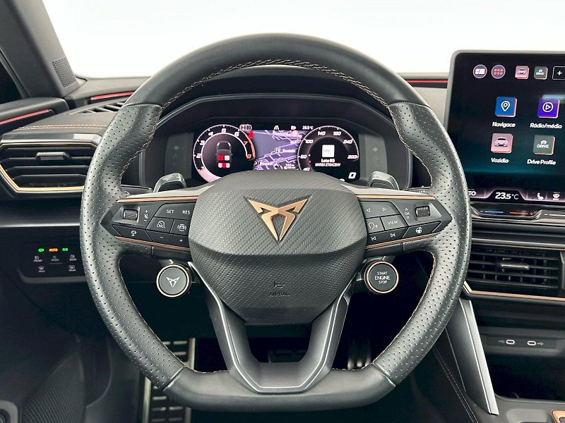 Cupra Leon (2024) ST 1.5 TSI 110kW DSG - fotka 9 z 31