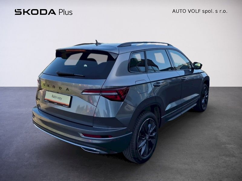 Škoda Karoq (2025) Sportline 1.5TSi 110kW 6°manuá - fotka 2 z 31