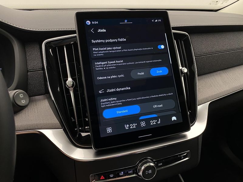 Volvo XC90 (2026) B5 AWD AUT DARK PLUS 7míst - fotka 51 z 70