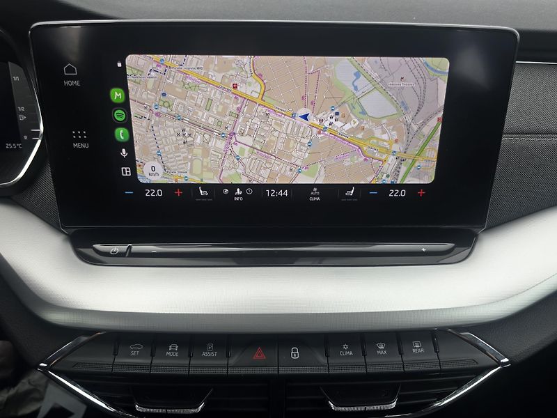 Škoda Octavia 2.0TDI 110KW DSG STYLE+ MATRIX - fotka 27 z 39
