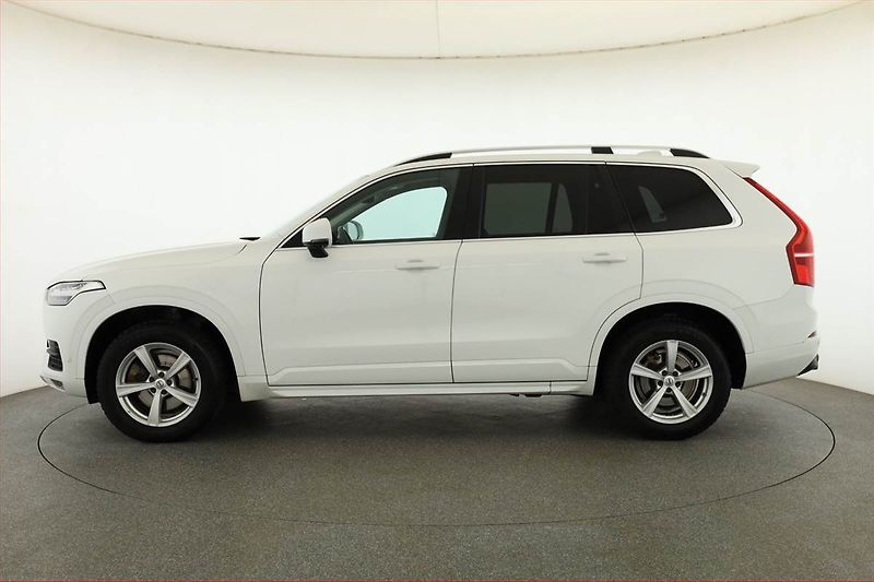 Volvo XC90 (2016) D4 - fotka 3 z 17