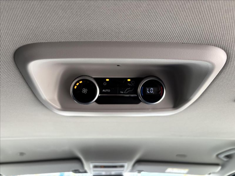 Ford Tourneo Custom 2,0 125kW Titanium X AWD L1 - fotka 23 z 59