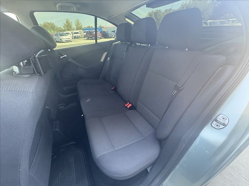 Škoda Octavia 1,9 TDi ČR TOP stav prav serv - fotka 28 z 45