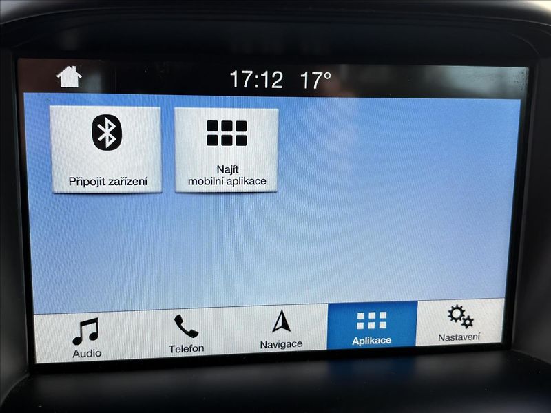 Ford C-MAX 1,5 TDCi 88kW Xenon,Výhřev,Nav - fotka 17 z 36