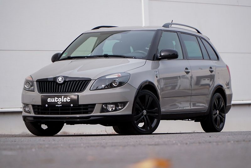 Škoda Fabia 1.2 TSI MONTECARLO - fotka 27 z 37