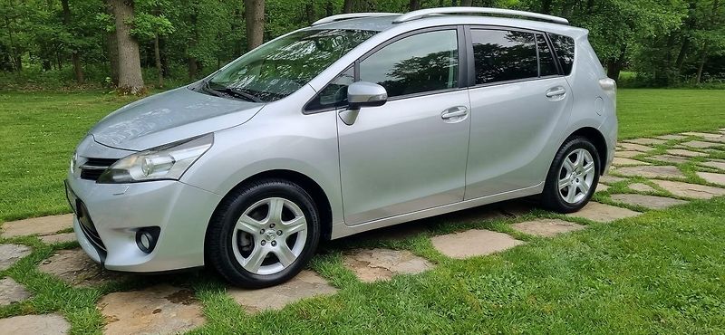 Toyota Verso 1.6 97 kw   - fotka 19 z 35