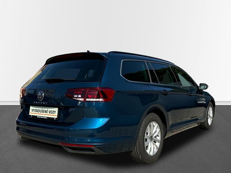 Volkswagen Passat Business 2.0 TDI 110 kW DSG Va - fotka 2 z 26