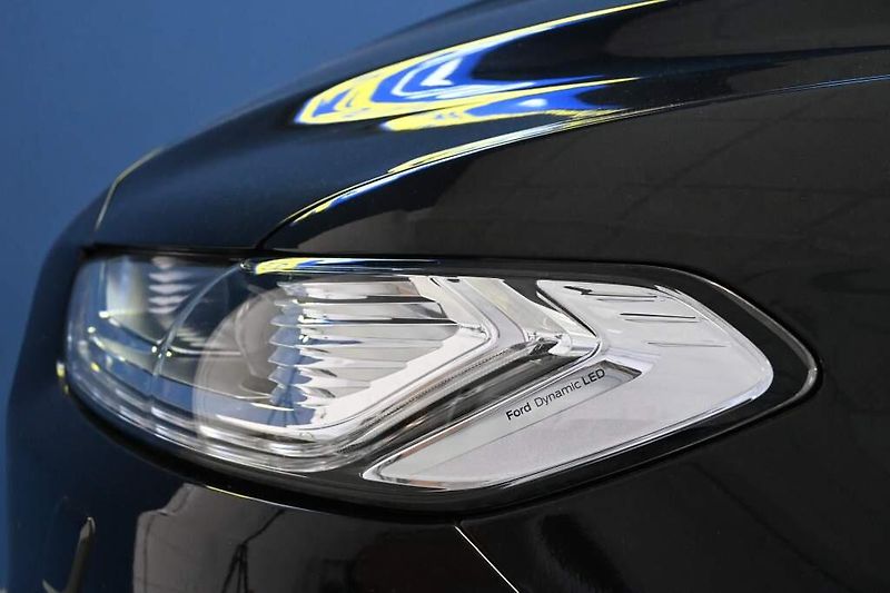 Ford Mondeo (2022) 2.0 VIGNALE 140 KW LED Tažné 8 - fotka 36 z 43