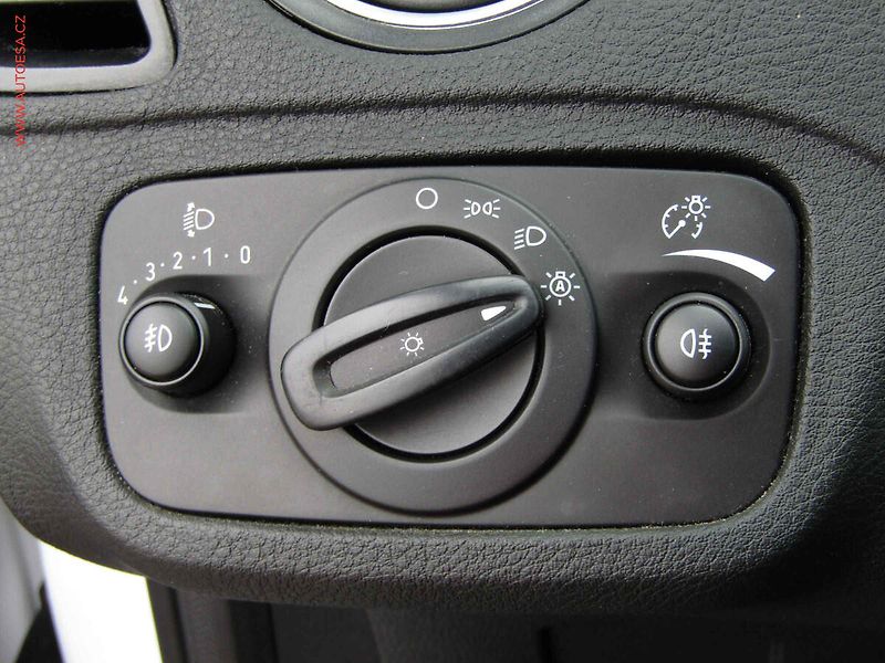 Ford S-MAX (2014) 2.0 TDCi, AT, STK5/28 - fotka 13 z 21