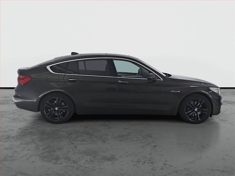 BMW Řada 5 (2014) 520d GT, Automat, Kůže, Navi - fotka 6 z 18
