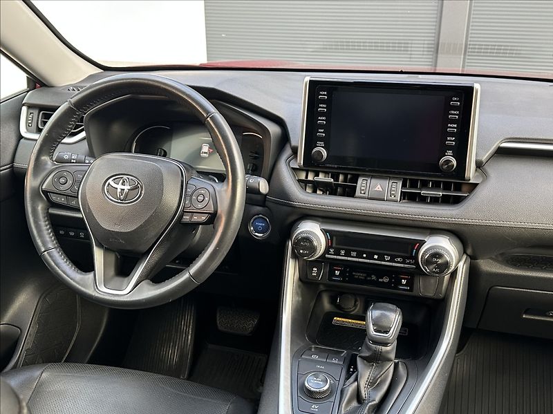 Toyota RAV4 2,5 HSD 222PS  Executive 4x4 A - fotka 23 z 56
