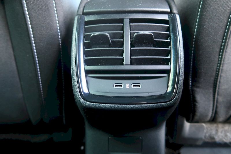 Škoda Scala (2025) MonteCarlo 1,5 TSi/110 kW - fotka 16 z 32