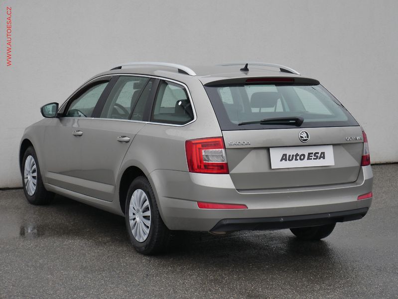 Škoda Octavia (2014) 2.0 TDI, DSG - fotka 6 z 24