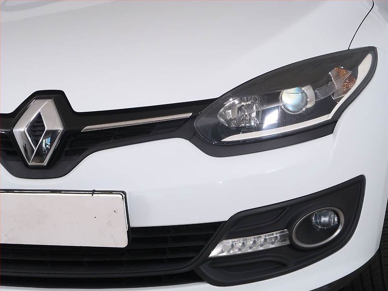 Renault Mégane (2014) Limited 1.6 16V, Tempomat - fotka 16 z 16