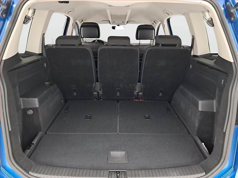 Volkswagen Touran (2016) 2.0 TDI, 7 míst, ČR,1.maj - fotka 13 z 19