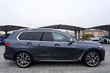 BMW X7 M50i xDrive/AT9/22/ČR/530 PS - náhled 7