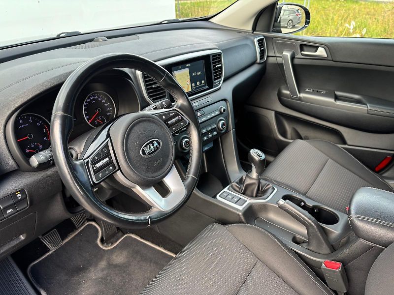 Kia Sportage 1,6 T-GDi Exclusive AWD - fotka 11 z 29