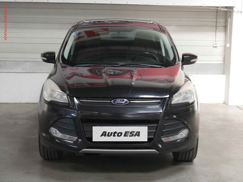 Ford Kuga (2013) 2.0 TDCi 4x4, Panorama - fotka 2 z 20