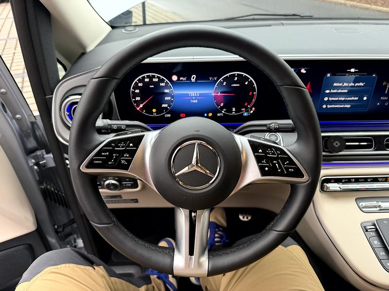 Mercedes-Benz Třídy V Marco Polo 300 d 4MATIC - fotka 10 z 24